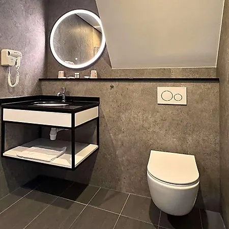 Atlas Village Hotel Brielle